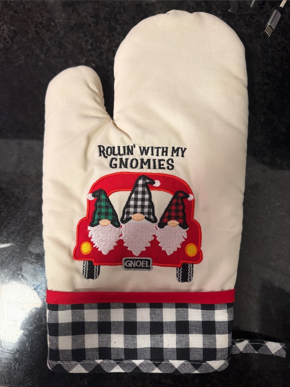 Rollin' With My Gnomies Christmas Holiday Oven Mitt - Cream & Red & Plaid NWOT